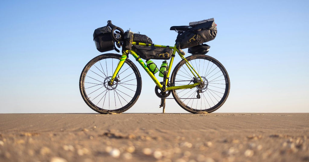 Bolsa triangular para bicicleta