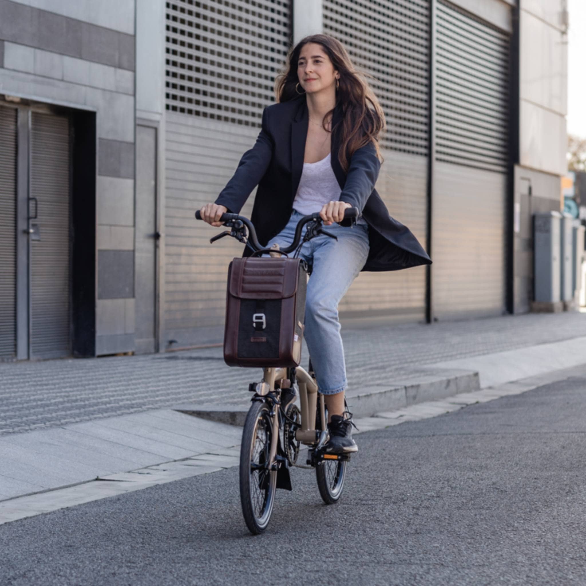 Genuine Mail Bag 8L | Shad Bikes