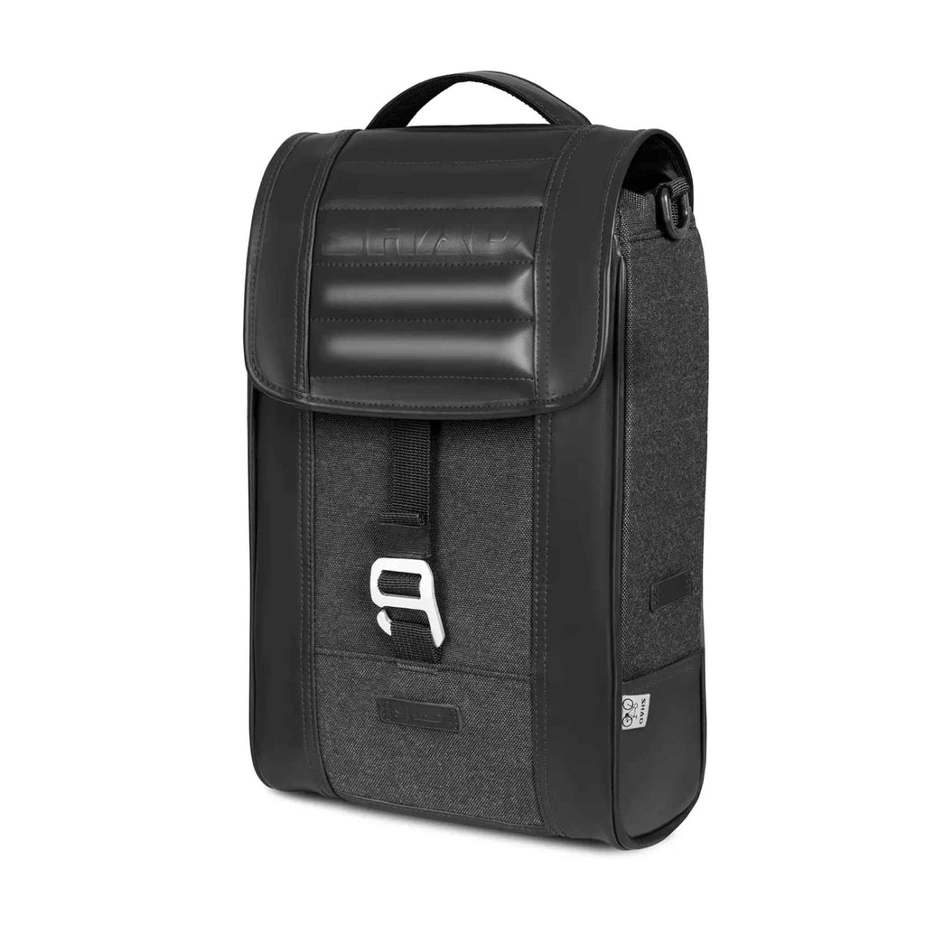 Bolsa-manillar-Genuine-mail-bag-negra-frontal-2