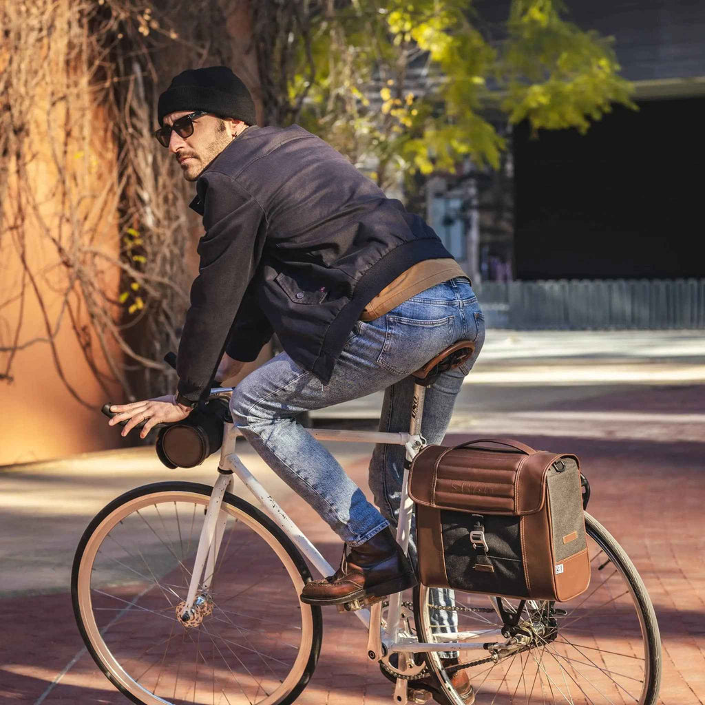 bolsa-Maletin-bicicleta-Genuine-marron-ambiente